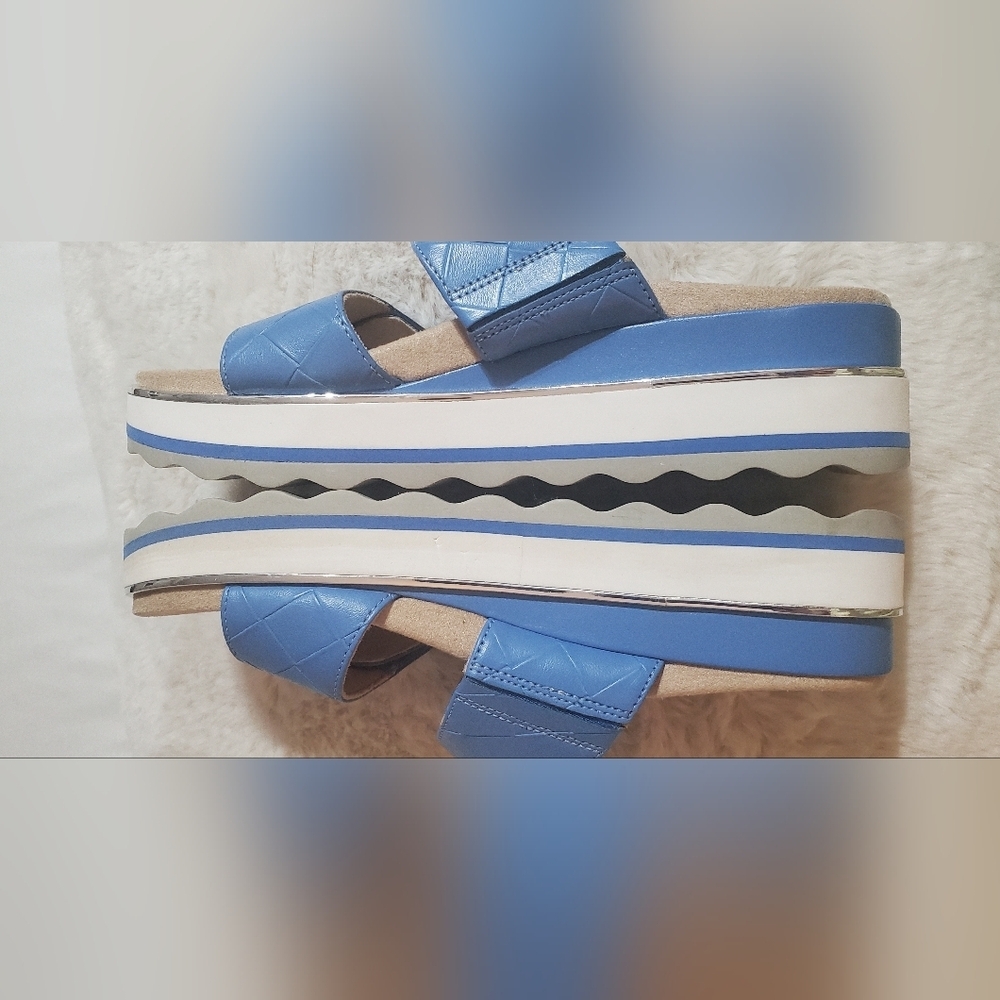 Vionic Women's Quilted Blue Slide Sandals With Velcro Closure. Sz 6.5 - Picture 4 of 8
